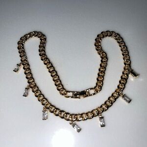 Elegant Gold Tone 34 cm Chain Bracelet with Clear Accents